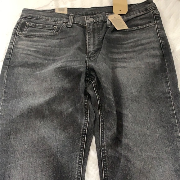 grey levis 541